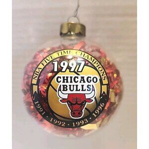 Vintage 1997 Chicago Bulls Christmas Ornament Sports Collectors Series NBA READ